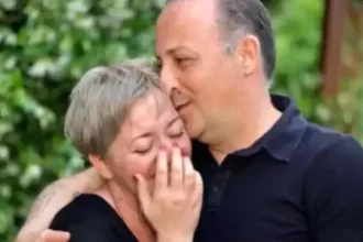 Tolga Çevik - Özge Çevik
