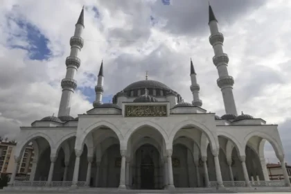 Ulus İtfaiye Meydanı Camii - Melike Hatun