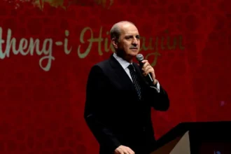 Numan Kurtulmuş