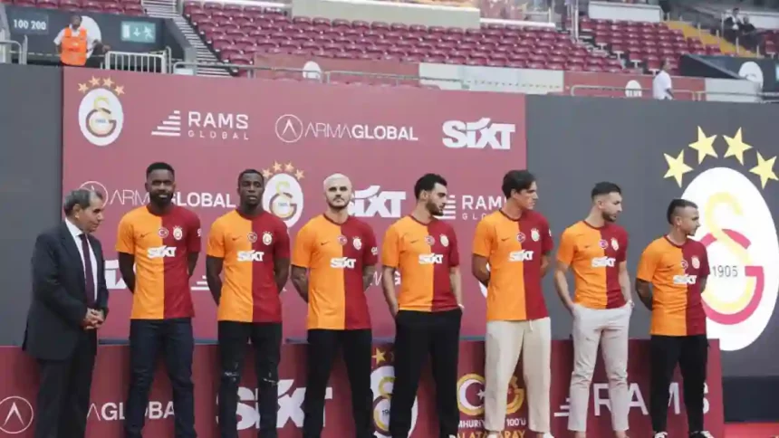 Galatasaray İmza Töreni
