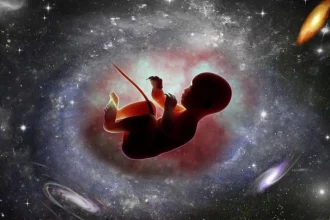 Uzayda Doğum