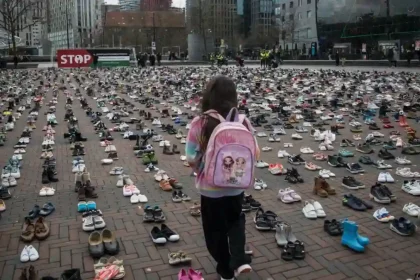 Hollanda Ayakkabı Protestosu