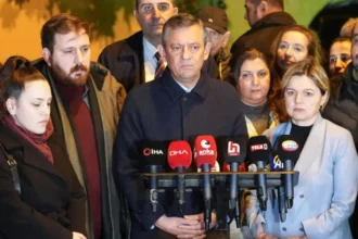 özgür özel