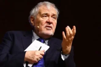 İlber Ortaylı
