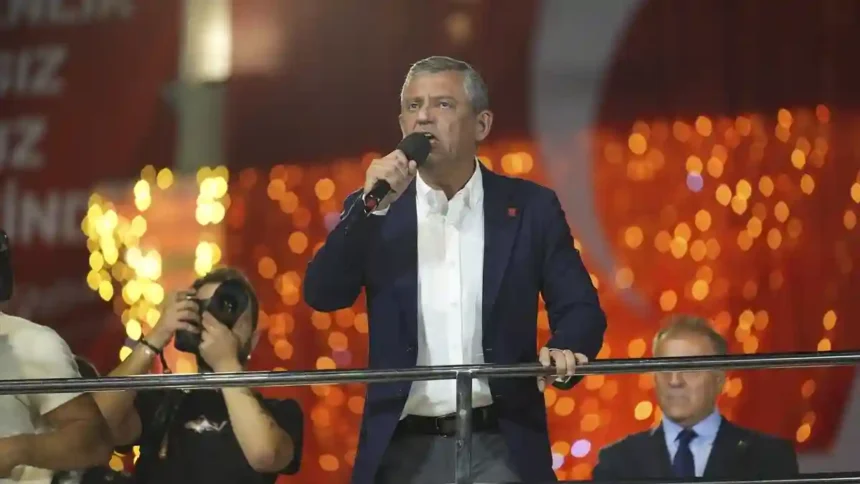 Özgür Özel