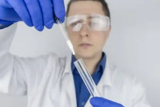 Laboratuvar Doktor