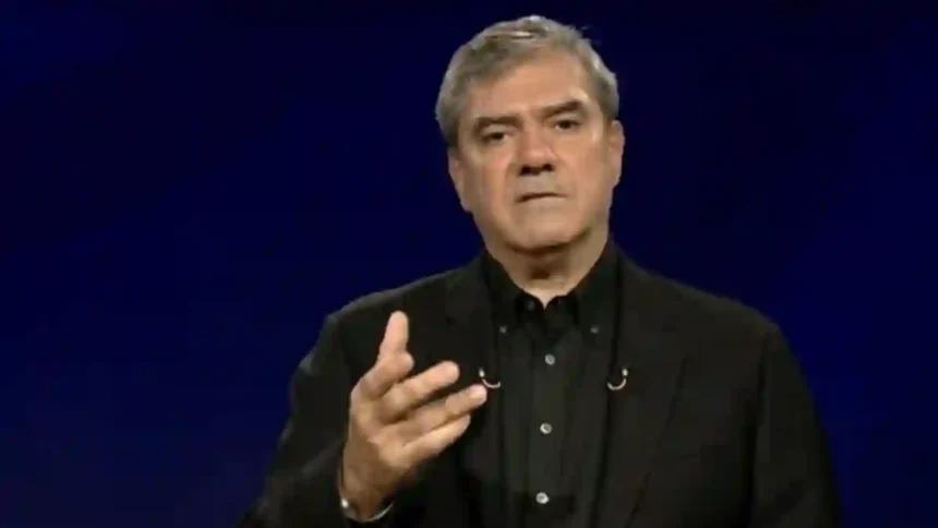 Yılmaz Özdil