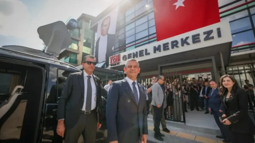 Özgür Özel